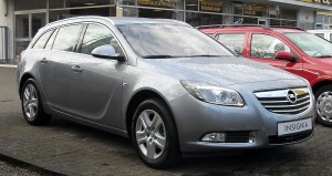 Którą Insignię kupić? Opel Insignia A czy B