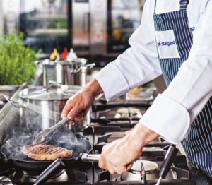 Profesjonalne meble ze stali nierdzewnej dla gastronomii