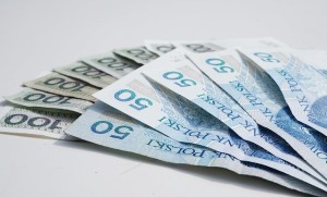 Rzecznik Finansowy czy firma odszkodowawcza - do kogo zgłosić się po pomoc w uzyskaniu odszkodowania?