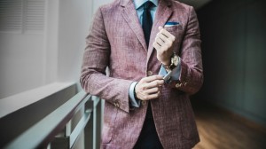Jak wybrać garnitur w dużym rozmiarze - praktyczna moda dla panów plus size