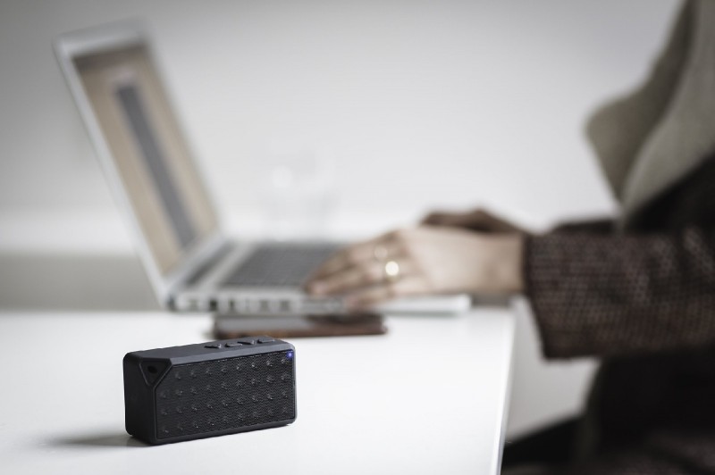 Pendrive, power bank, czy głośnik Bluetooth – co najlepiej sprawdzi się w roli gadżetu reklamowego?