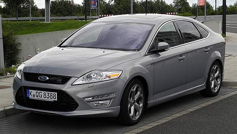 Generacje Forda Mondeo