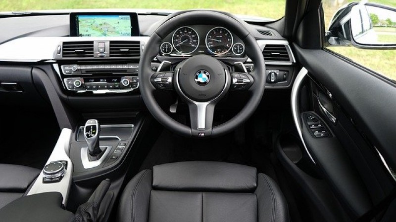 Dlaczego warto kupić BMW x1?